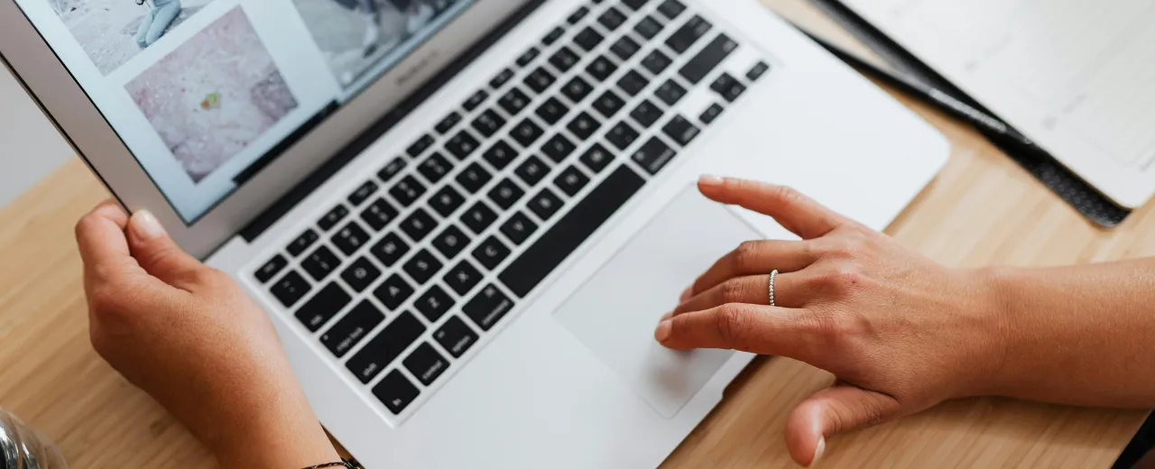 What is the difference between WooCommerce and eCommerce?